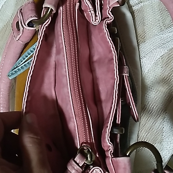 Beautiful Colour Block Purse - Picture 3 of 9